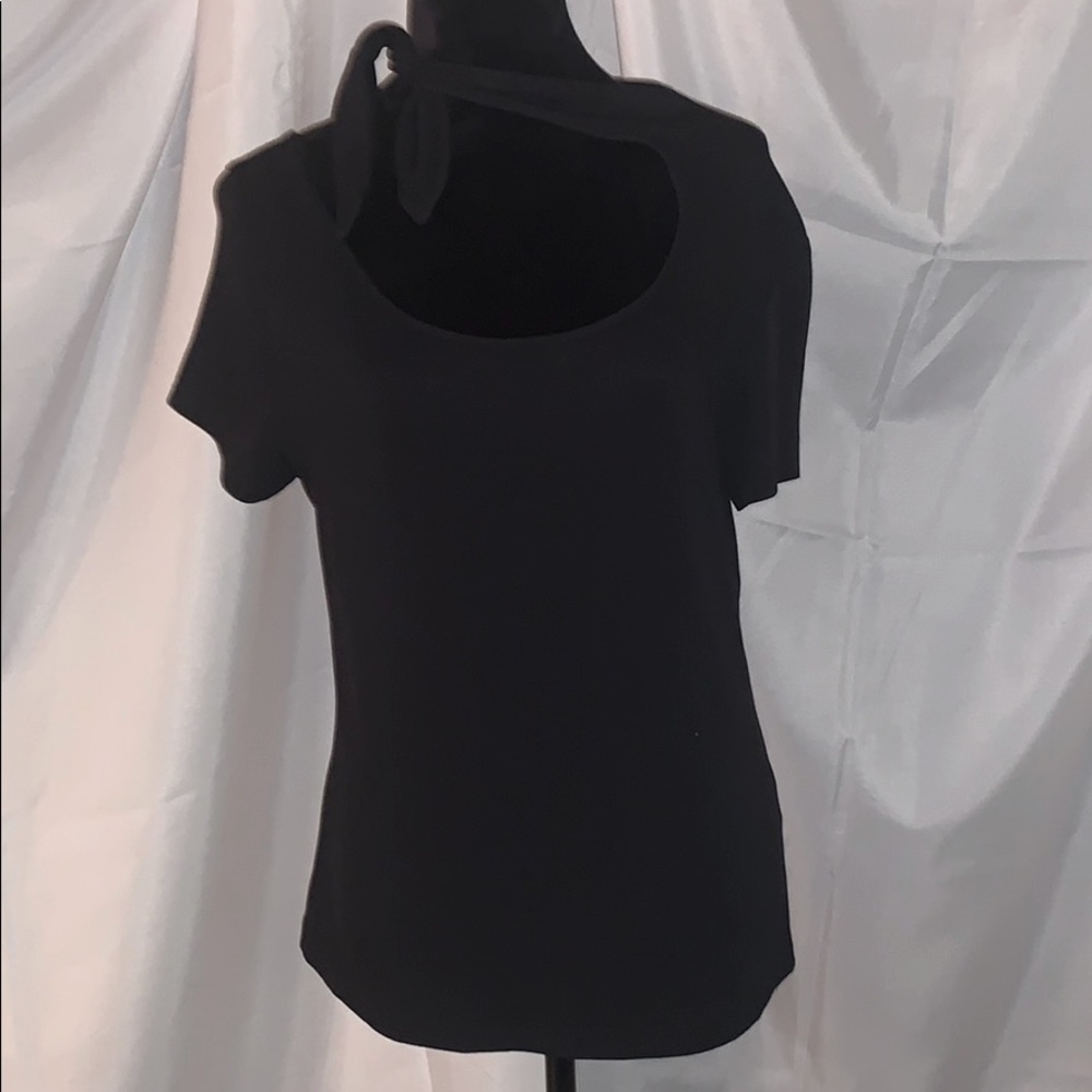Black top with tie around the neck